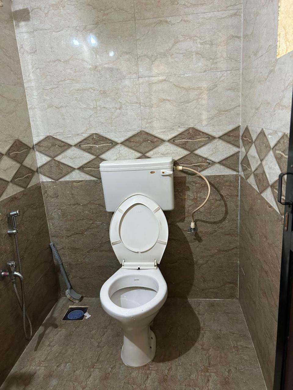Hare Krishna Hotel Arambol Ngoại thất bức ảnh
